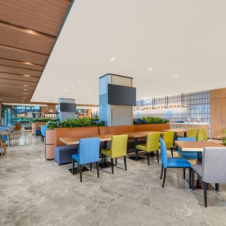 Holiday Inn Express Shanghai Pujiang By Ihg Екстер'єр фото