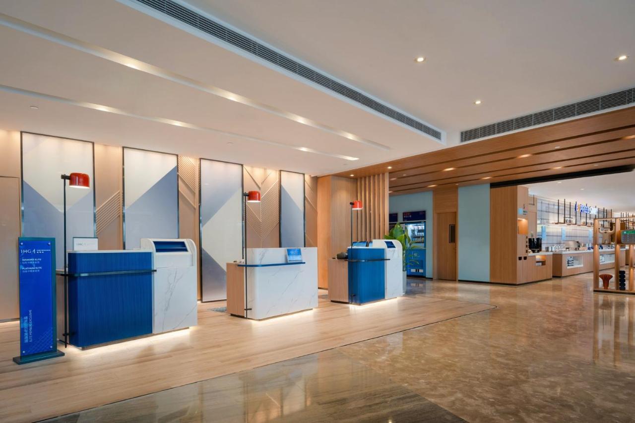 Holiday Inn Express Shanghai Pujiang By Ihg Екстер'єр фото