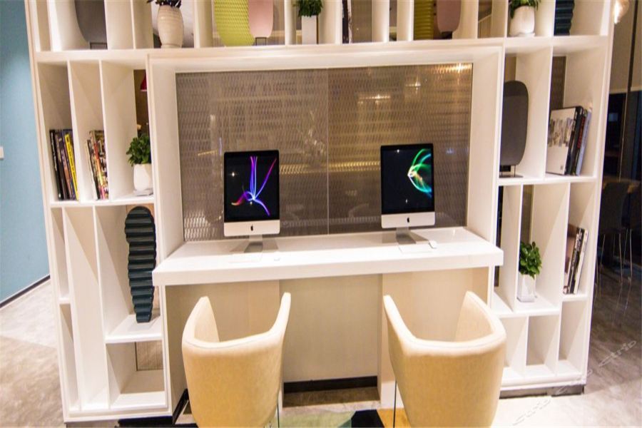 Holiday Inn Express Shanghai Pujiang By Ihg Екстер'єр фото
